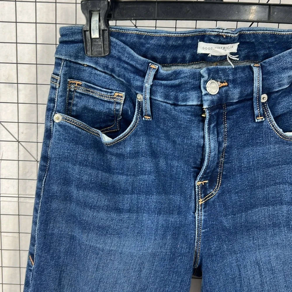 Good American dark wash organic cotton blend straight leg jeans 6